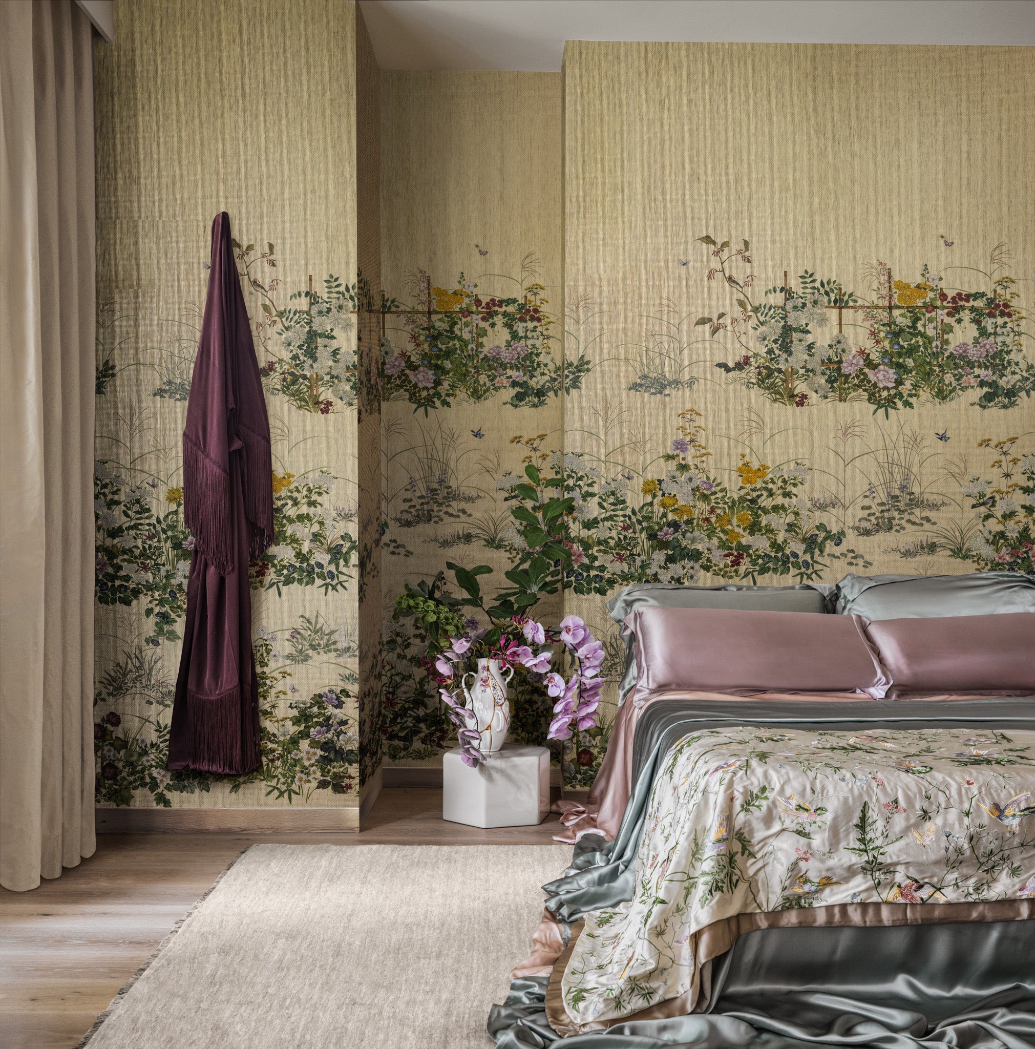 Scenic Flora Gilded - Cole And Son Tapet  - 5055496046631